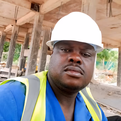 An electrician on JumaLink